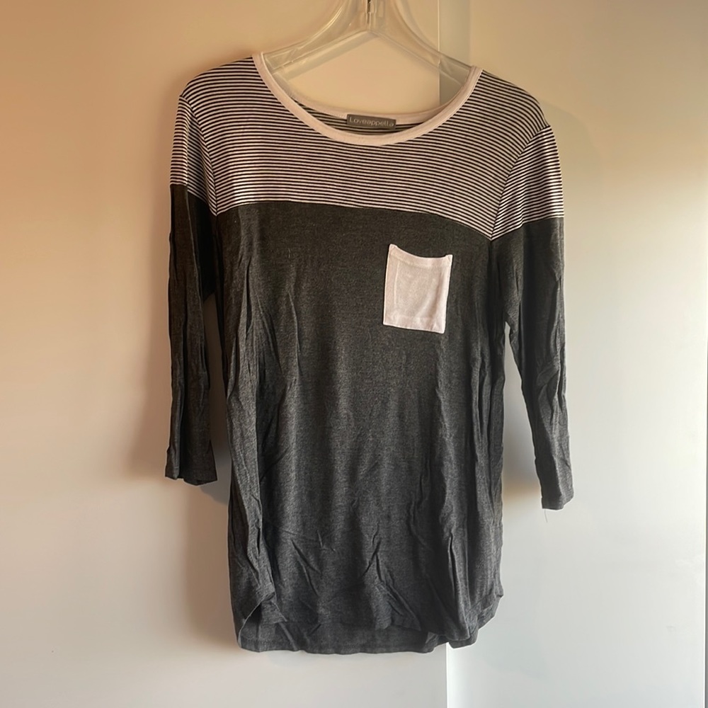 Striped quarter sleeve top